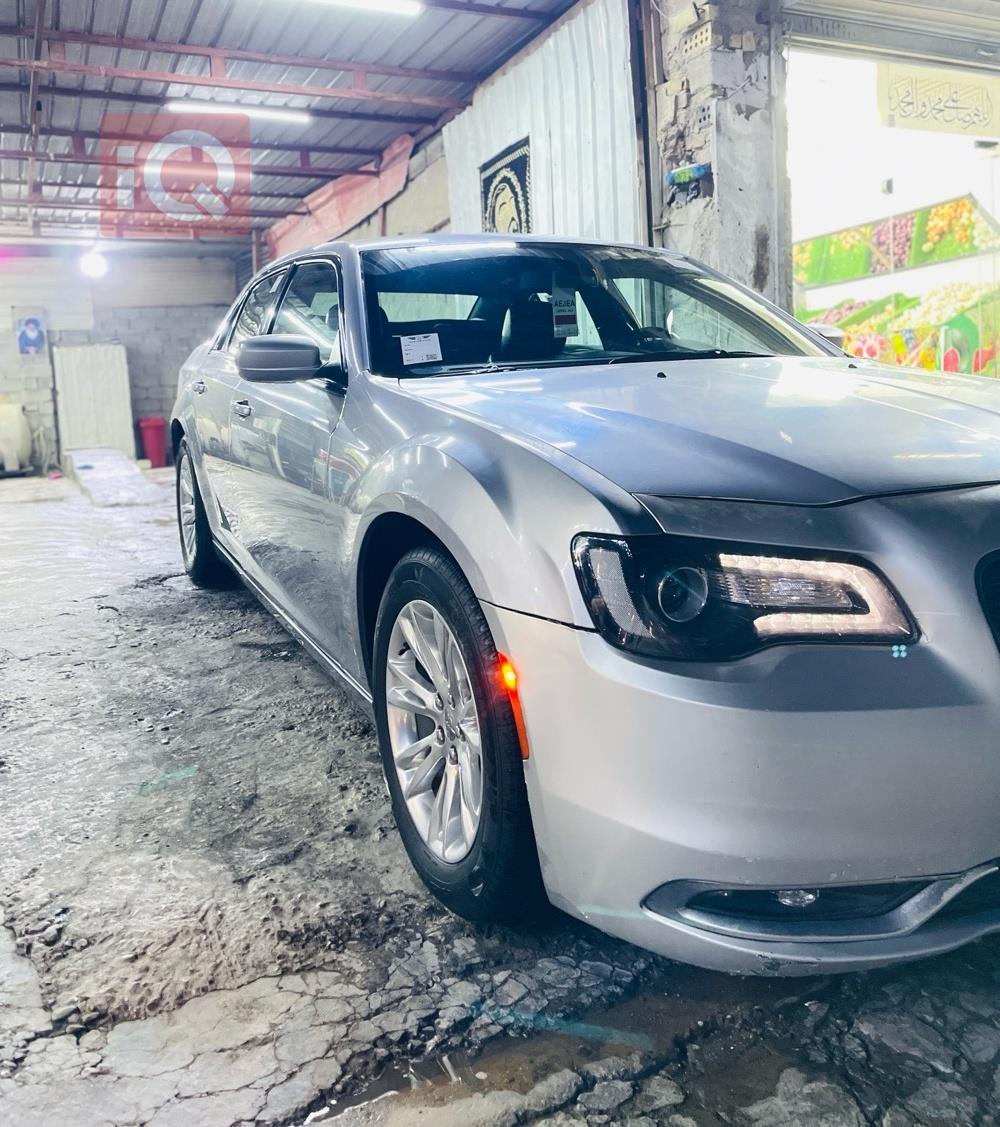 Chrysler 300